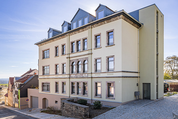 Mehrfamilienhaus in Hohenstein-Ernstthal